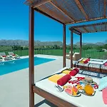Owl Siquier - Luxury Retreat With Mountain Views