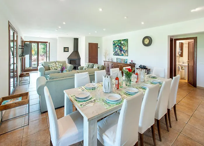 Owl Siquier - Luxury Retreat With Mountain Views Польенса